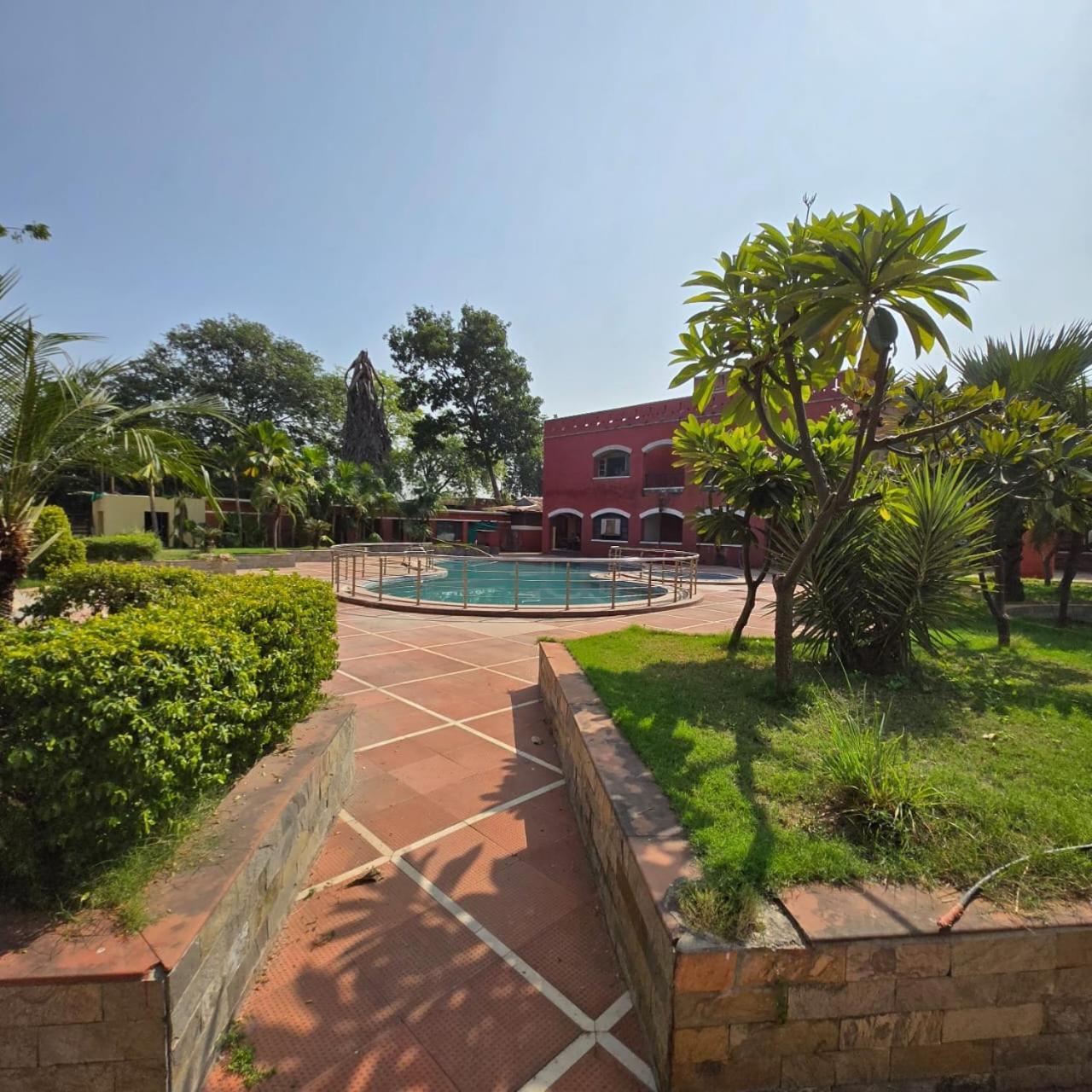 The Sky Imperial, Gandhinagar Hotel Exterior photo