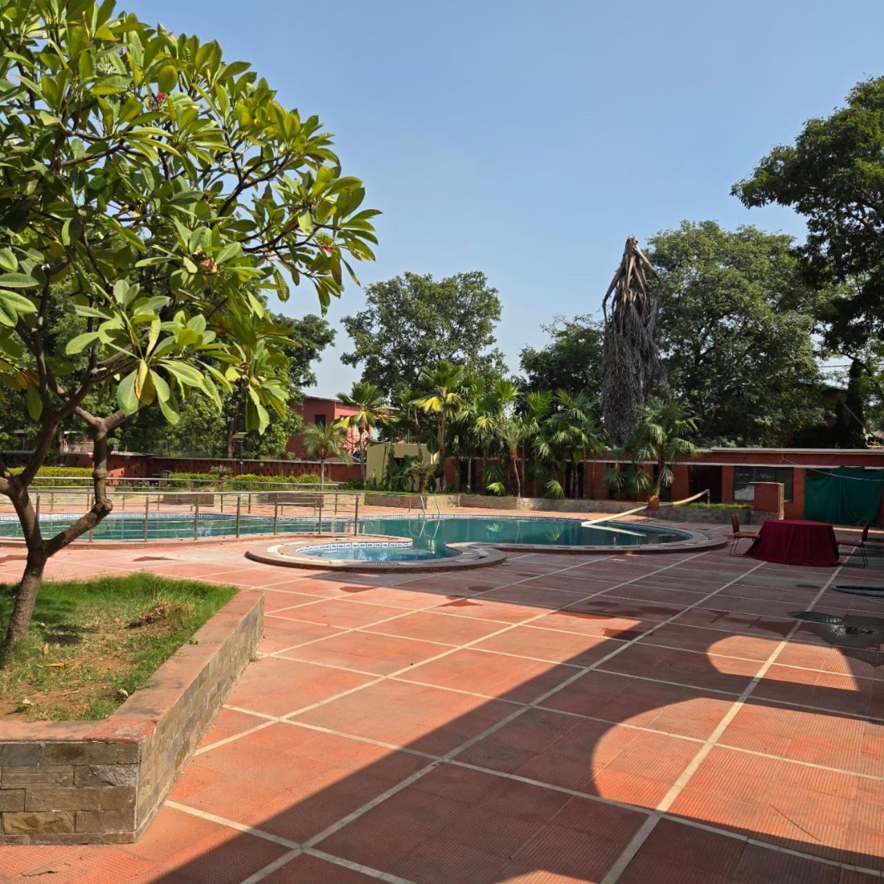 The Sky Imperial, Gandhinagar Hotel Exterior photo