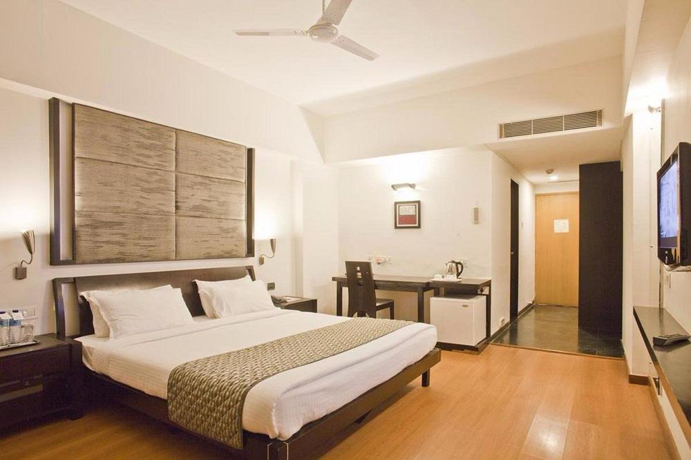 The Sky Imperial, Gandhinagar Hotel Exterior photo